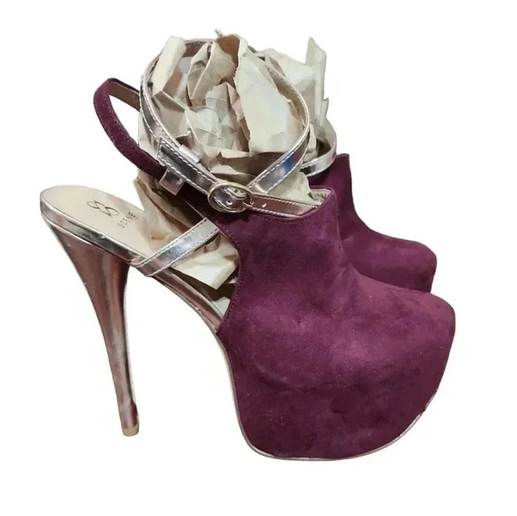 Scene by shoedazzle Platform heels. Size 9.5 - Picture 2 of 16